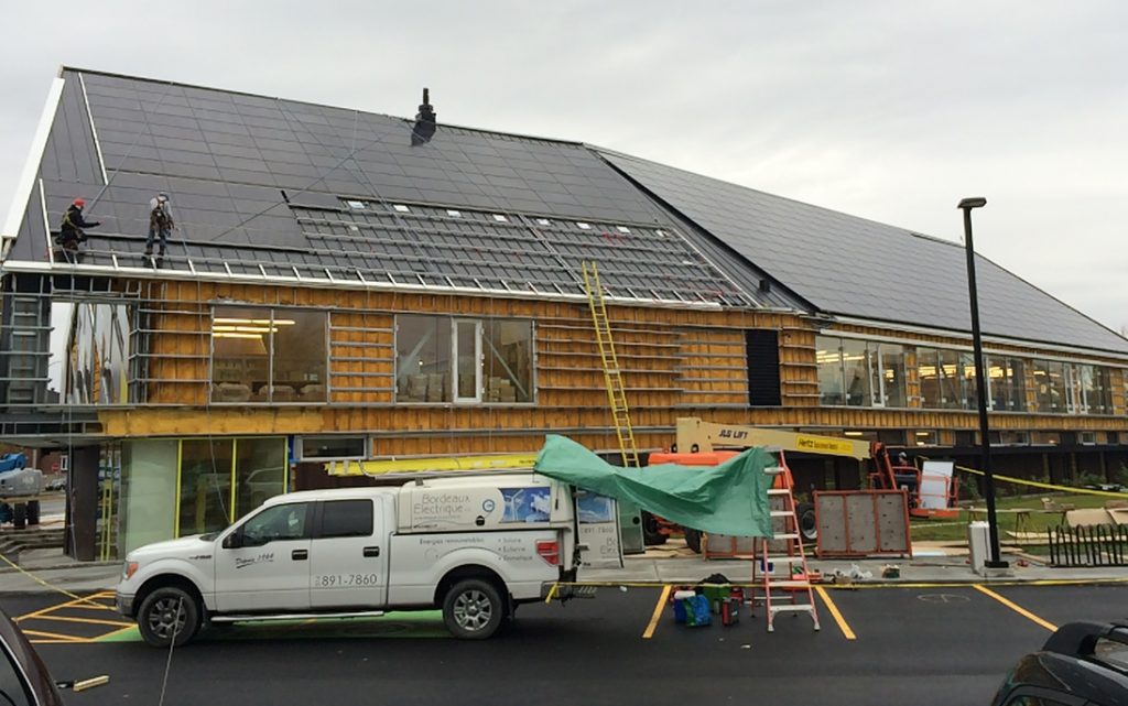 First Net-Zero project in Québec: Varennes Library (100kW)